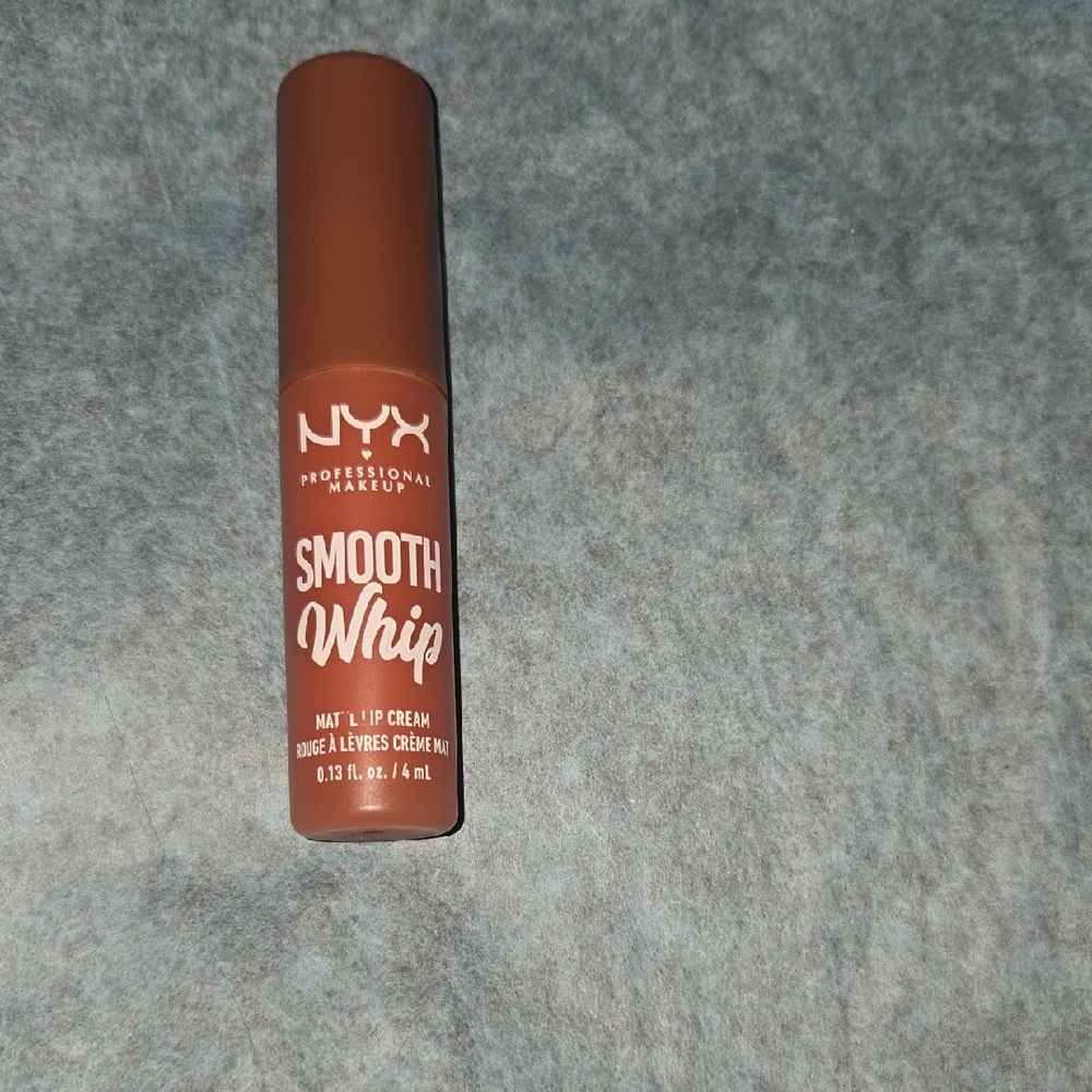 NYX Smooth Whip Matte Lip Cream in A Nude Shade